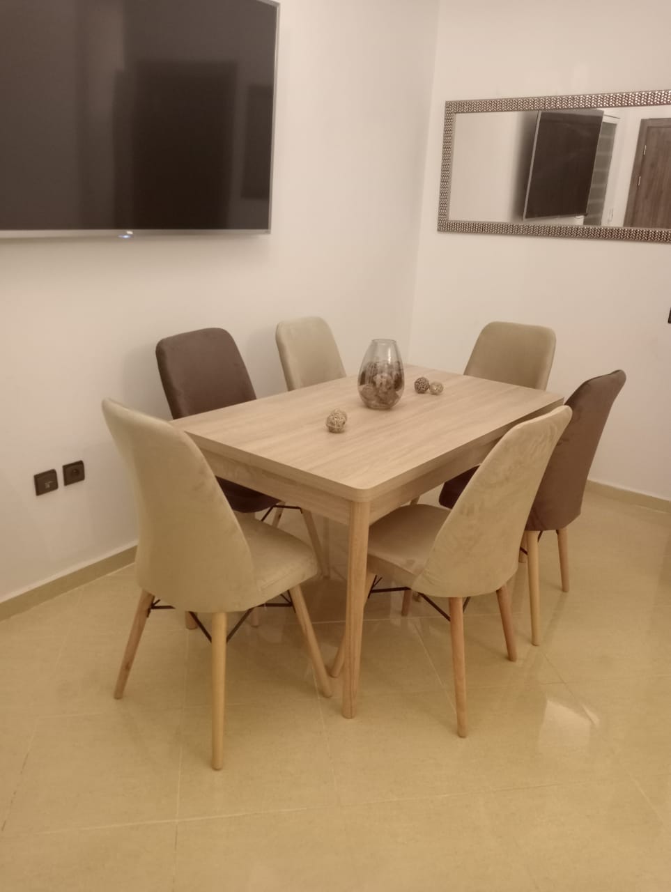 Pack AM S6 (6 Chaises + Table)