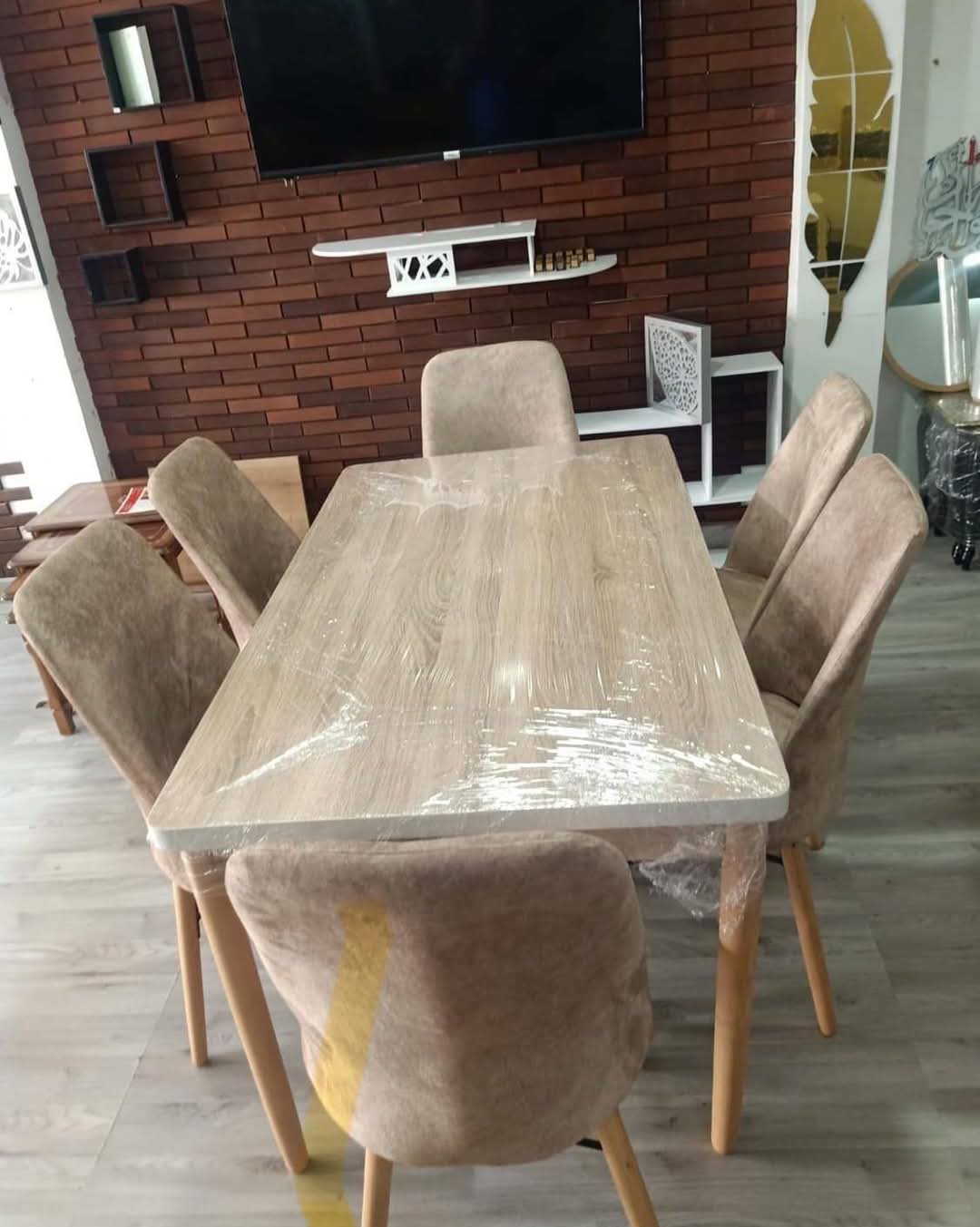 Pack AM S6 (6 Chaises + Table)